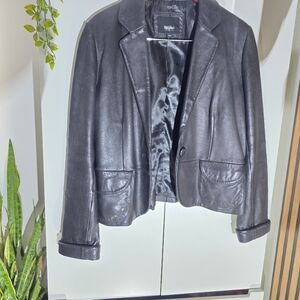 Chic Black Women's Blazer